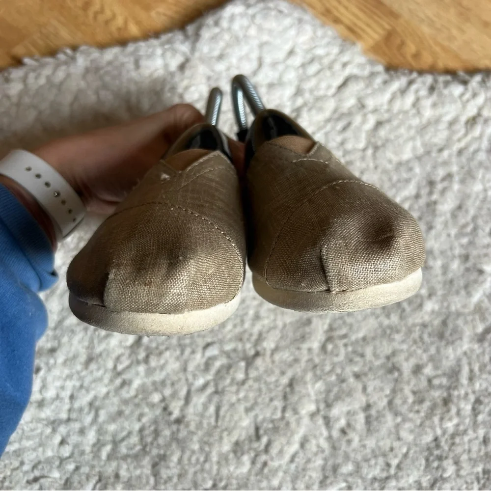 TOMS Metallic Shiny Tan Silverish Gold Classics Slip On Espadrille Sneakers